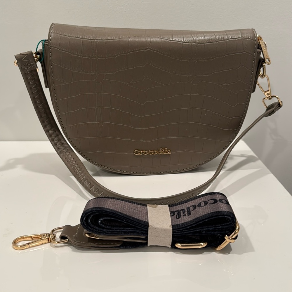 Crocodile Brand Grey Clutch Crossbody Purse NWOT